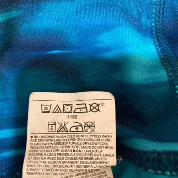 Old Navy Women’s Athletic Short Shorts Size Small - Picture 4 of 5